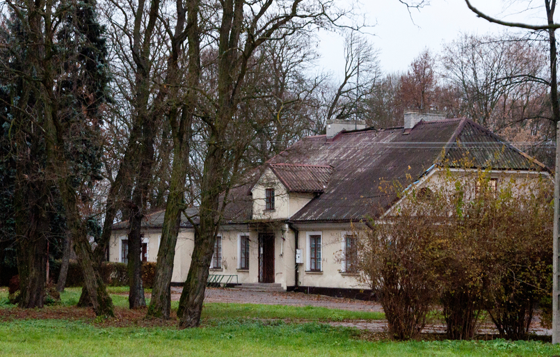 Dworek_pramzowskich_w_woli_prazmowskiej.jpg